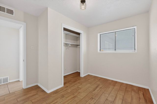 2611 Parsifal Street NE, Albuquerque, NM 87112