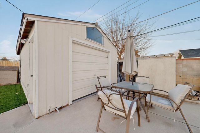 2611 Parsifal Street NE, Albuquerque, NM 87112