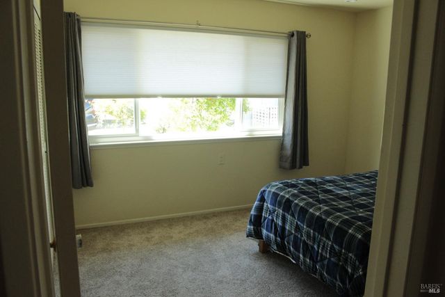 11 Oakgreen, Santa Rosa, CA 95409