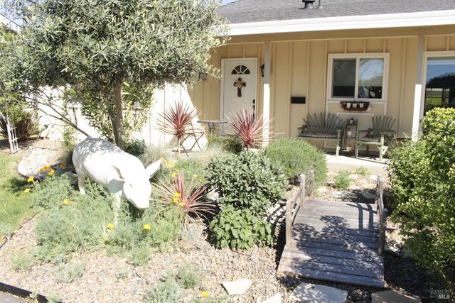 11 Oakgreen, Santa Rosa, CA 95409