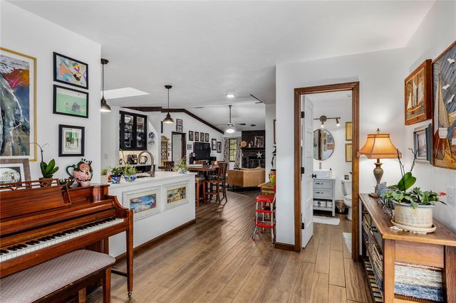 2507 NW 29TH PLACE, Gainesville, FL 32605