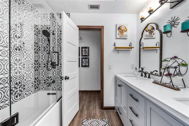 2507 NW 29TH PLACE, Gainesville, FL 32605