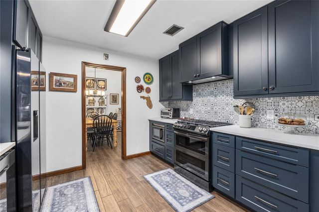 2507 NW 29TH PLACE, Gainesville, FL 32605