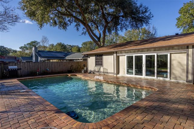 2507 NW 29TH PLACE, Gainesville, FL 32605