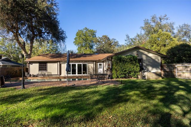 2507 NW 29TH PLACE, Gainesville, FL 32605