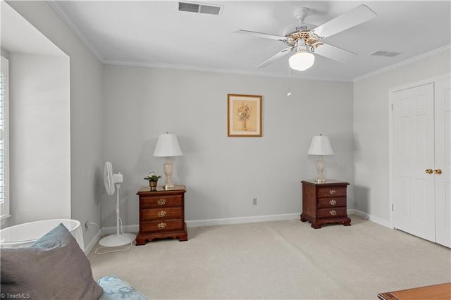 805 Chartwell Circle, Winston-salem, NC 27106