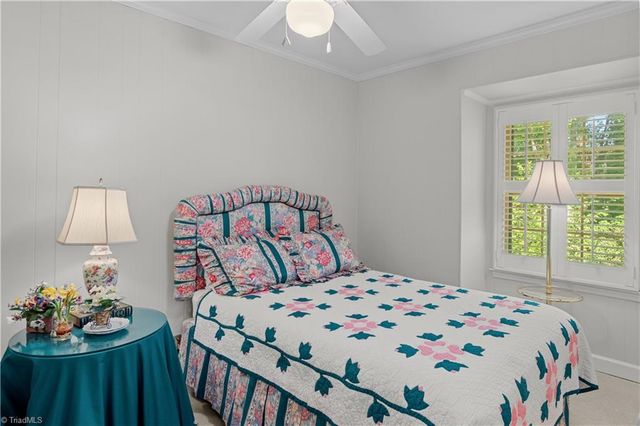 805 Chartwell Circle, Winston-salem, NC 27106