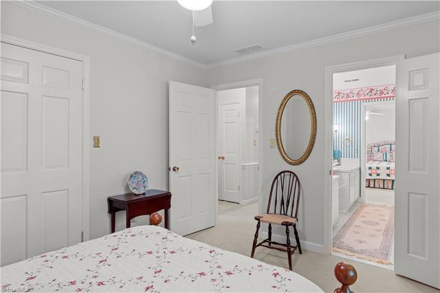 805 Chartwell Circle, Winston-salem, NC 27106