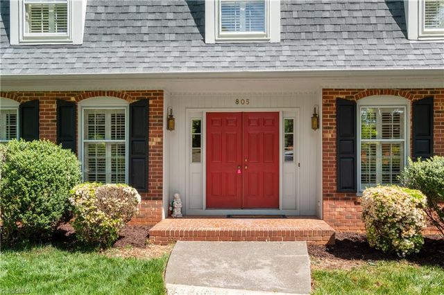 805 Chartwell Circle, Winston-salem, NC 27106