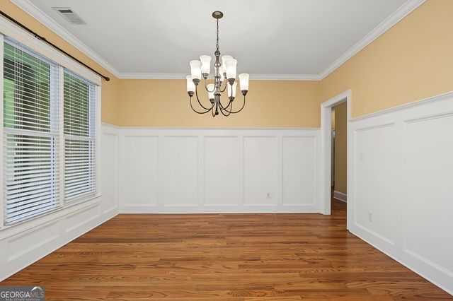 182 Little Victoria Road, Woodstock, GA 30189