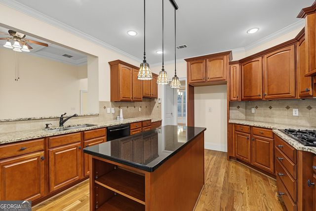 182 Little Victoria Road, Woodstock, GA 30189