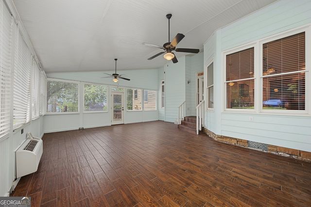 182 Little Victoria Road, Woodstock, GA 30189