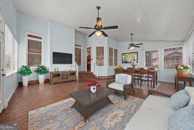 182 Little Victoria Road, Woodstock, GA 30189
