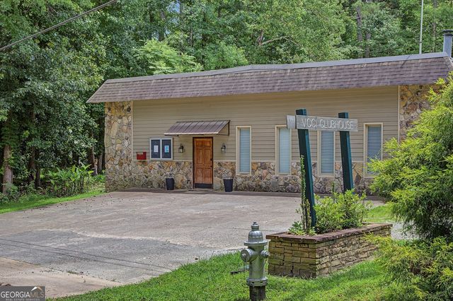 182 Little Victoria Road, Woodstock, GA 30189