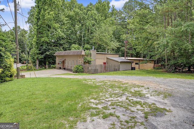 182 Little Victoria Road, Woodstock, GA 30189