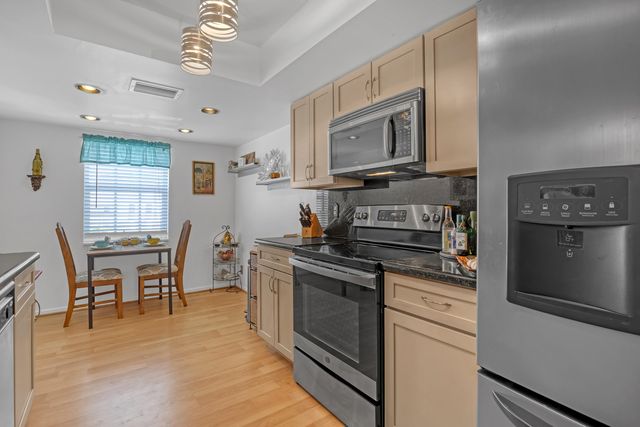 1250 Sugar Sands Boulevard 207, Singer Island, FL 33404