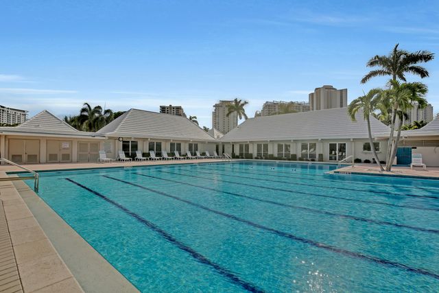 1250 Sugar Sands Boulevard 207, Singer Island, FL 33404