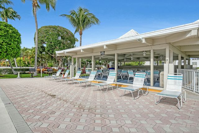 1250 Sugar Sands Boulevard 207, Singer Island, FL 33404