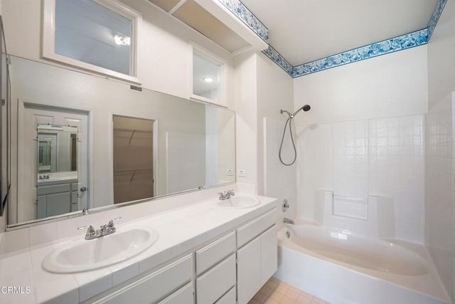 11510 Countrycreek Court, Moorpark, CA 93021