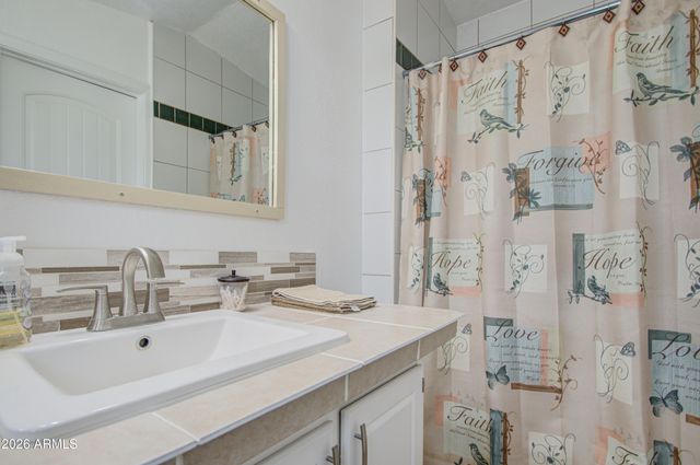 3335 W CABALLERO Drive, Eloy, AZ 85131