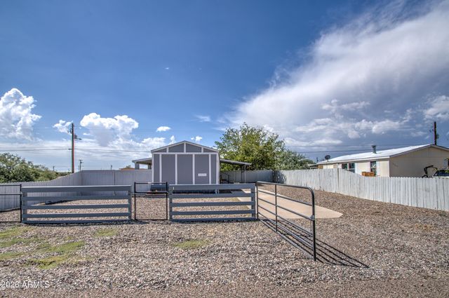 3335 W CABALLERO Drive, Eloy, AZ 85131