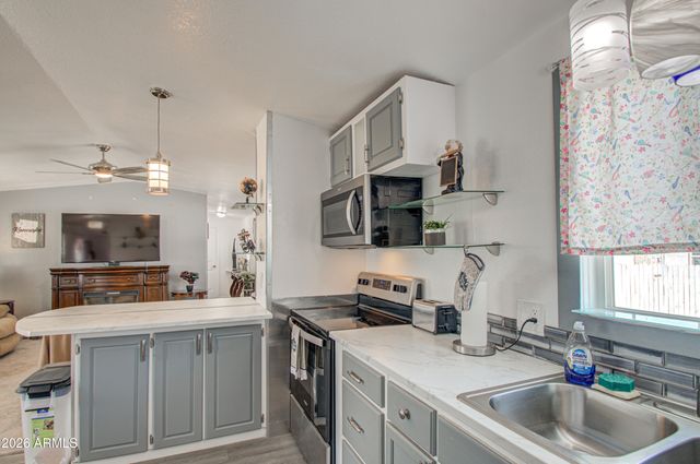 3335 W CABALLERO Drive, Eloy, AZ 85131