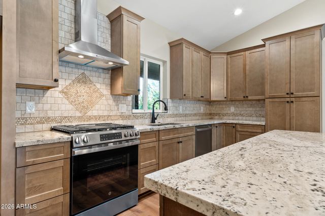 1380 S Lakeside Trail, Show Low, AZ 85901