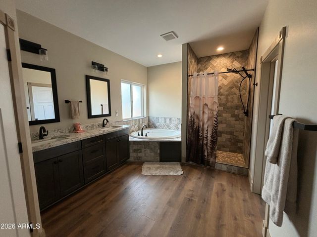 1380 S Lakeside Trail, Show Low, AZ 85901