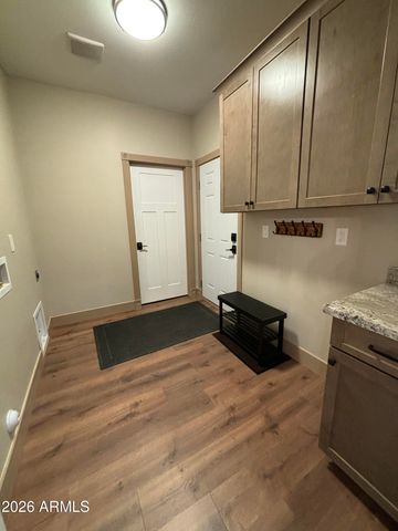 1380 S Lakeside Trail, Show Low, AZ 85901