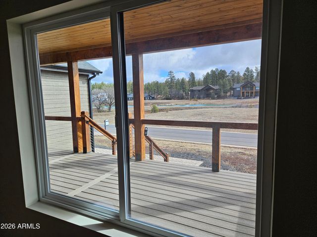 1380 S Lakeside Trail, Show Low, AZ 85901