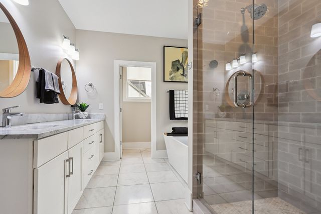 1422 Clifton Ln, Nashville, TN 37215