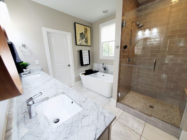 1422 Clifton Ln, Nashville, TN 37215