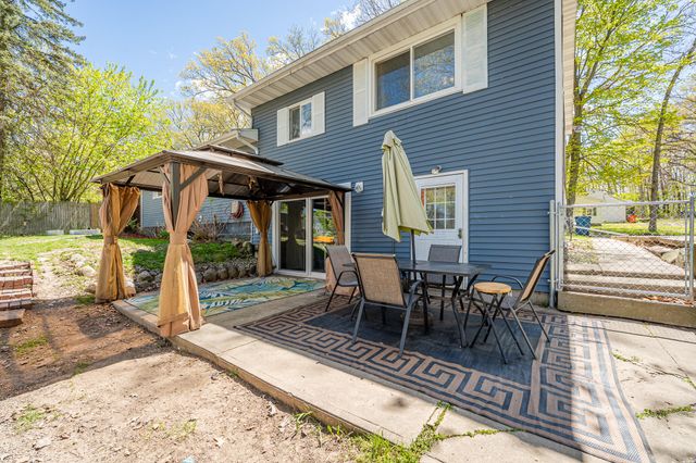 12321 Woodland Park Drive NE, Belding, MI 48809