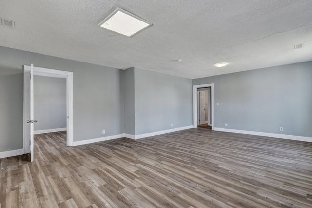 2125 Cosgrove Avenue, North Charleston, SC 29405