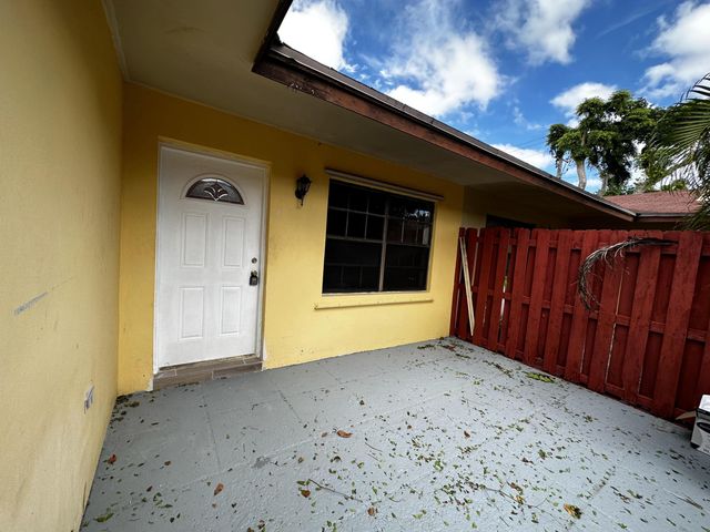 4326 Woodstock Drive C, West Palm Beach, FL 33409
