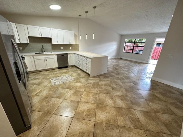 4326 Woodstock Drive C, West Palm Beach, FL 33409