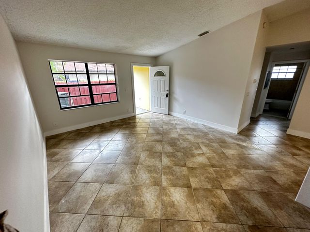4326 Woodstock Drive C, West Palm Beach, FL 33409