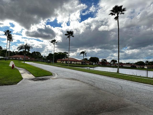 4326 Woodstock Drive C, West Palm Beach, FL 33409