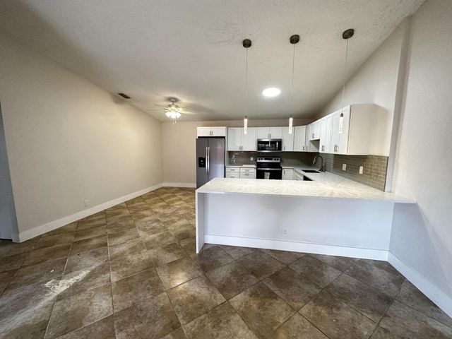 4326 Woodstock Drive C, West Palm Beach, FL 33409