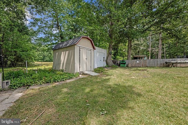 3825 WHIPPOORWILL LN, White Plains, MD 20695
