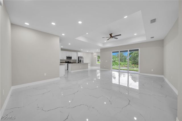 543 McArthur BLVD, Lehigh Acres, FL 33974