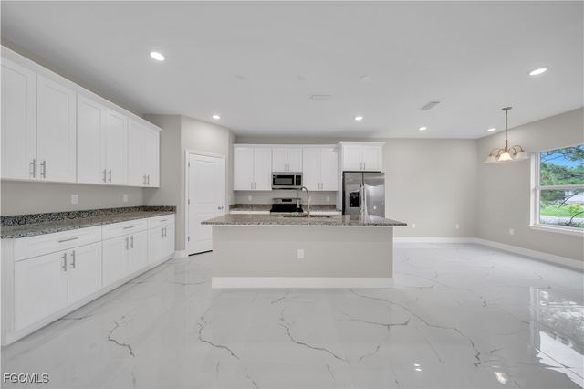 543 McArthur BLVD, Lehigh Acres, FL 33974