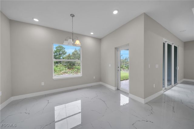 543 McArthur BLVD, Lehigh Acres, FL 33974