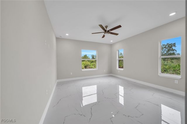 543 McArthur BLVD, Lehigh Acres, FL 33974