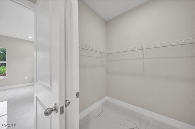 543 McArthur BLVD, Lehigh Acres, FL 33974