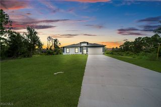 543 McArthur BLVD, Lehigh Acres, FL 33974