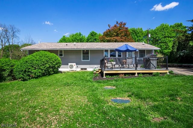 109 Garrison Rd, Harmony Twp., NJ 08865
