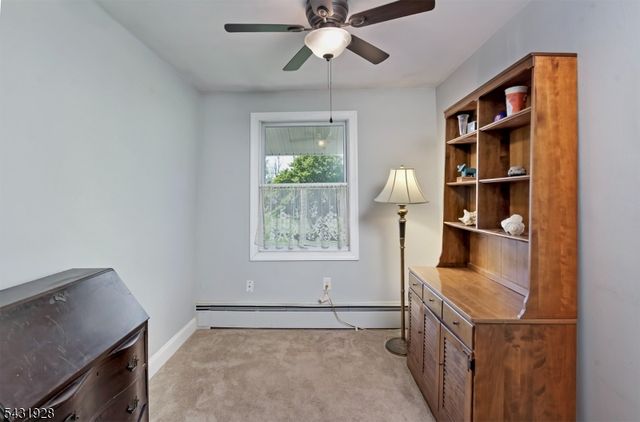 109 Garrison Rd, Harmony Twp., NJ 08865