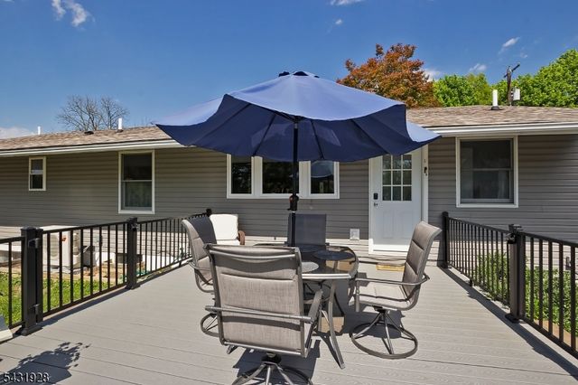 109 Garrison Rd, Harmony Twp., NJ 08865