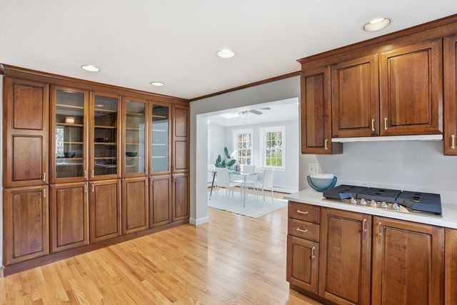 62 Nicod, Arlington, MA 02476